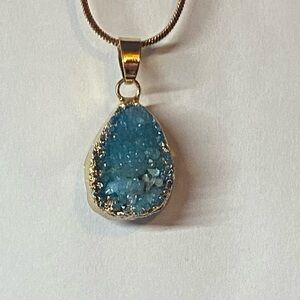 Quartz pendant necklace ❤️ Blue